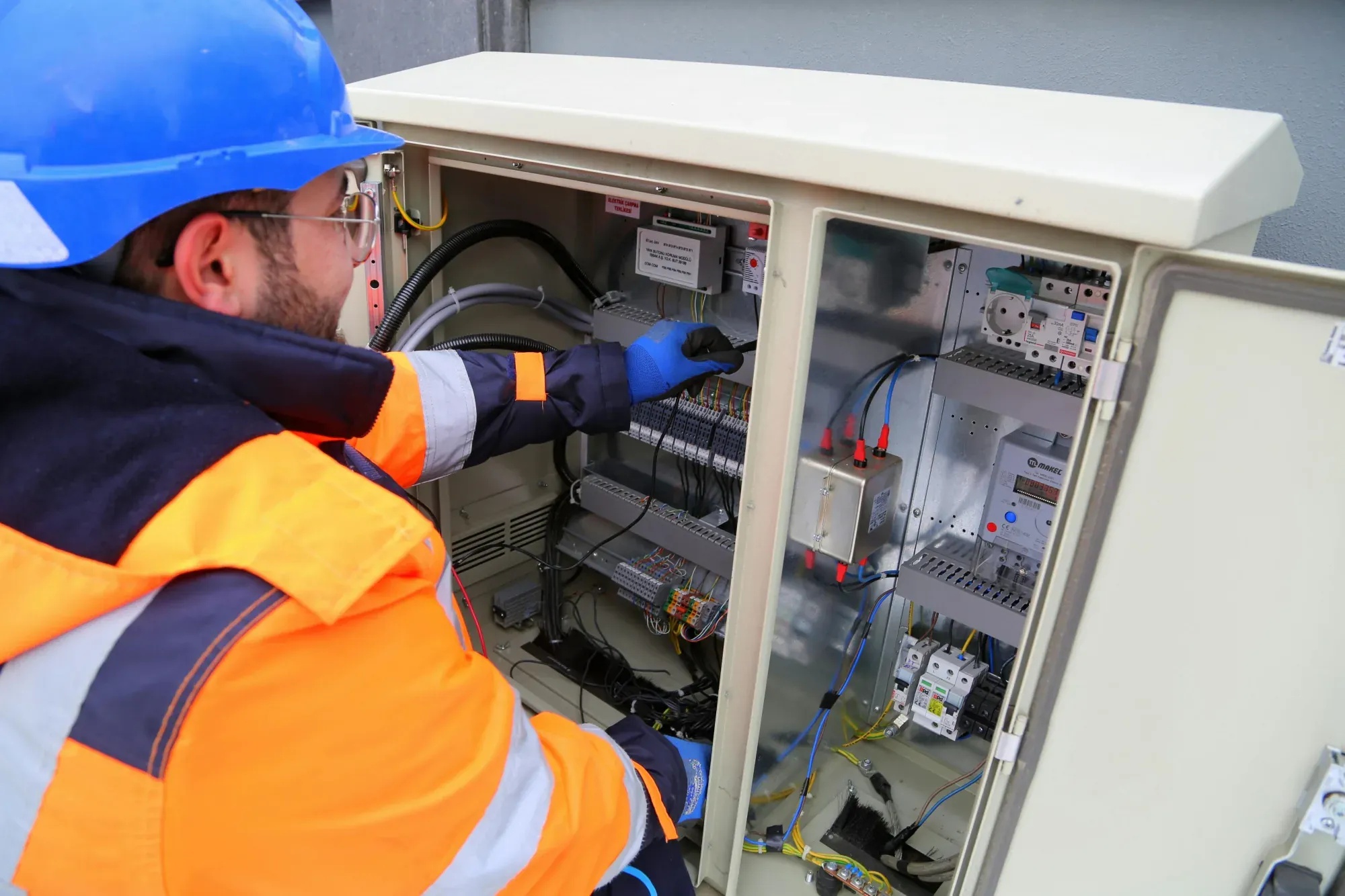 Industrieelektriker*in
